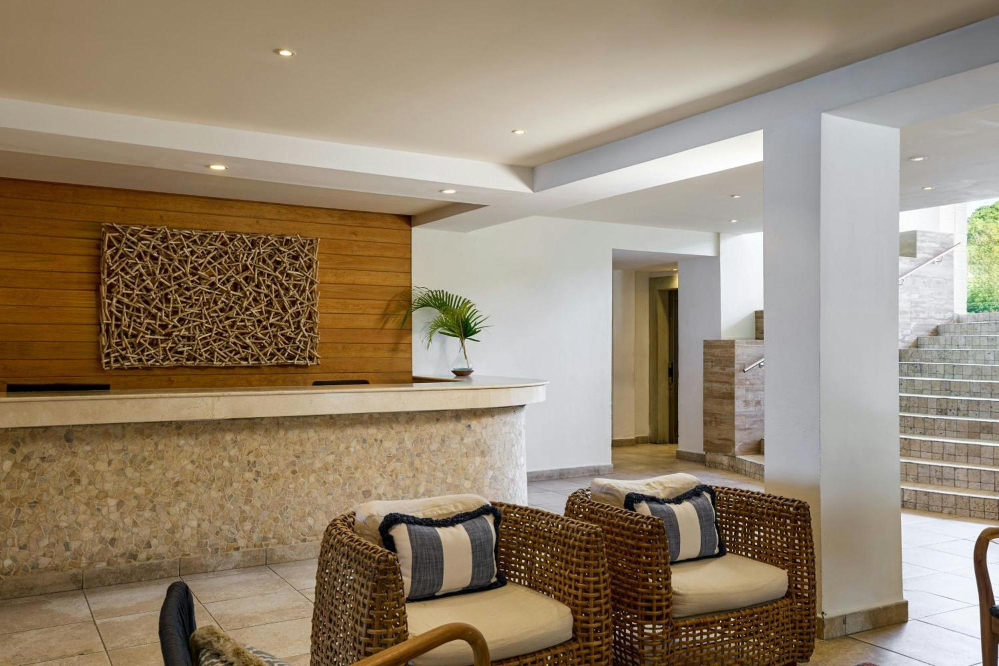 Waves Resort & Spa, Barbados, An Autograph Collection All-Inclusive Resort Saint James Exterior foto